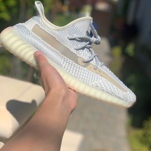 Authentic Yeezy 350 V2 Lundmark